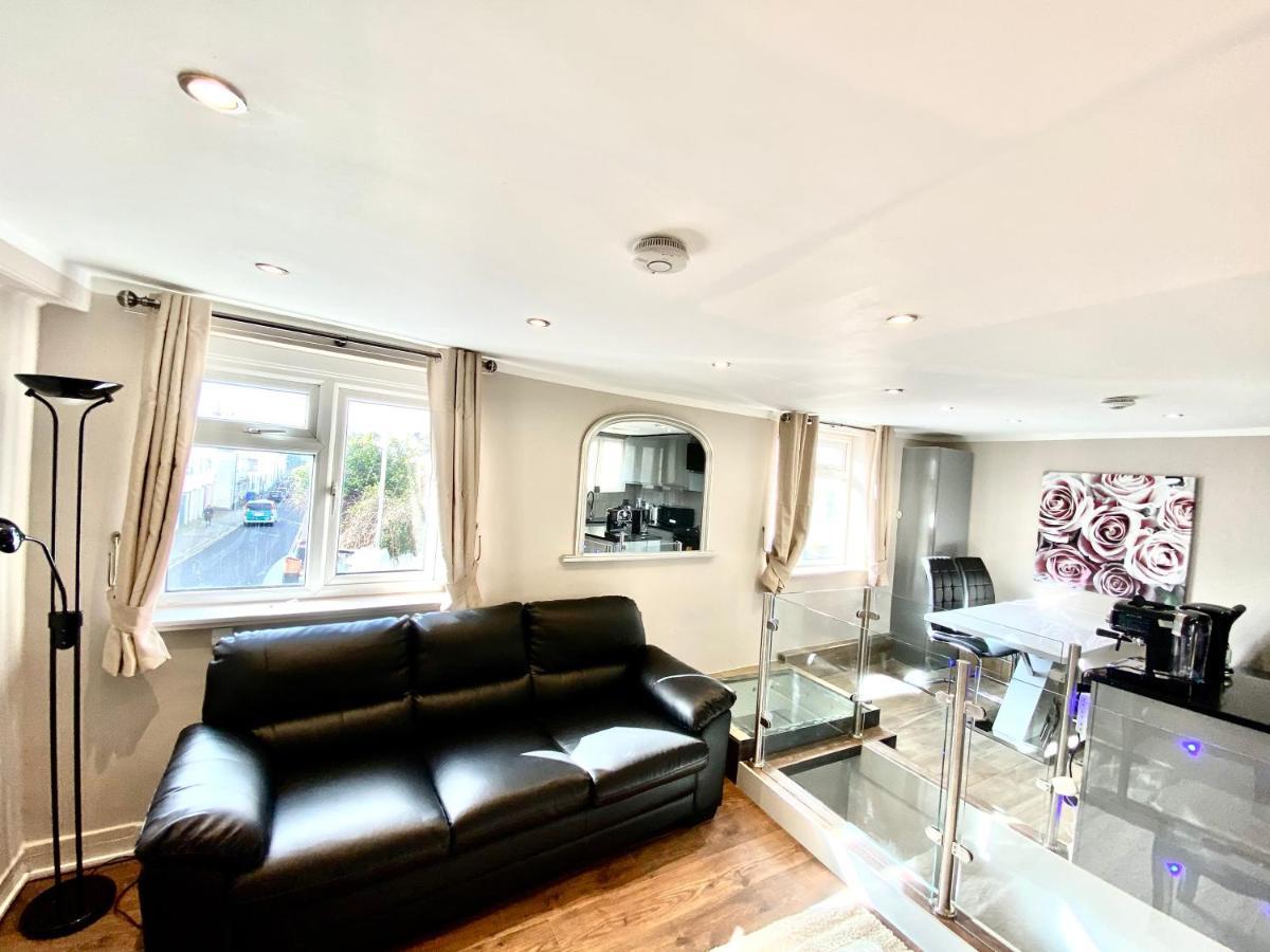 Modern Stylish Apartment At Brighton Station Exterior foto